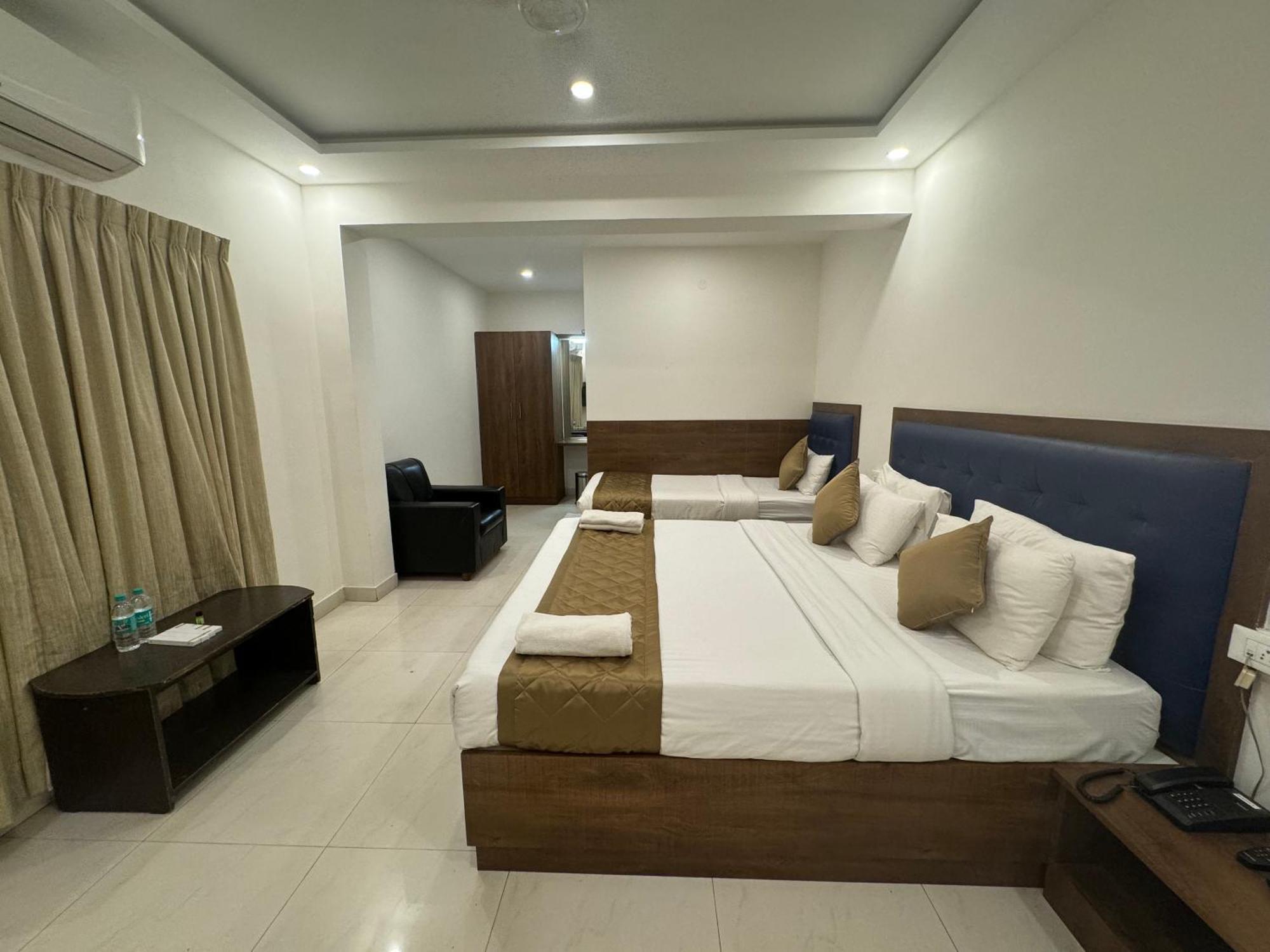 Jn Guestline Hotel Devanahalli ภายนอก รูปภาพ
