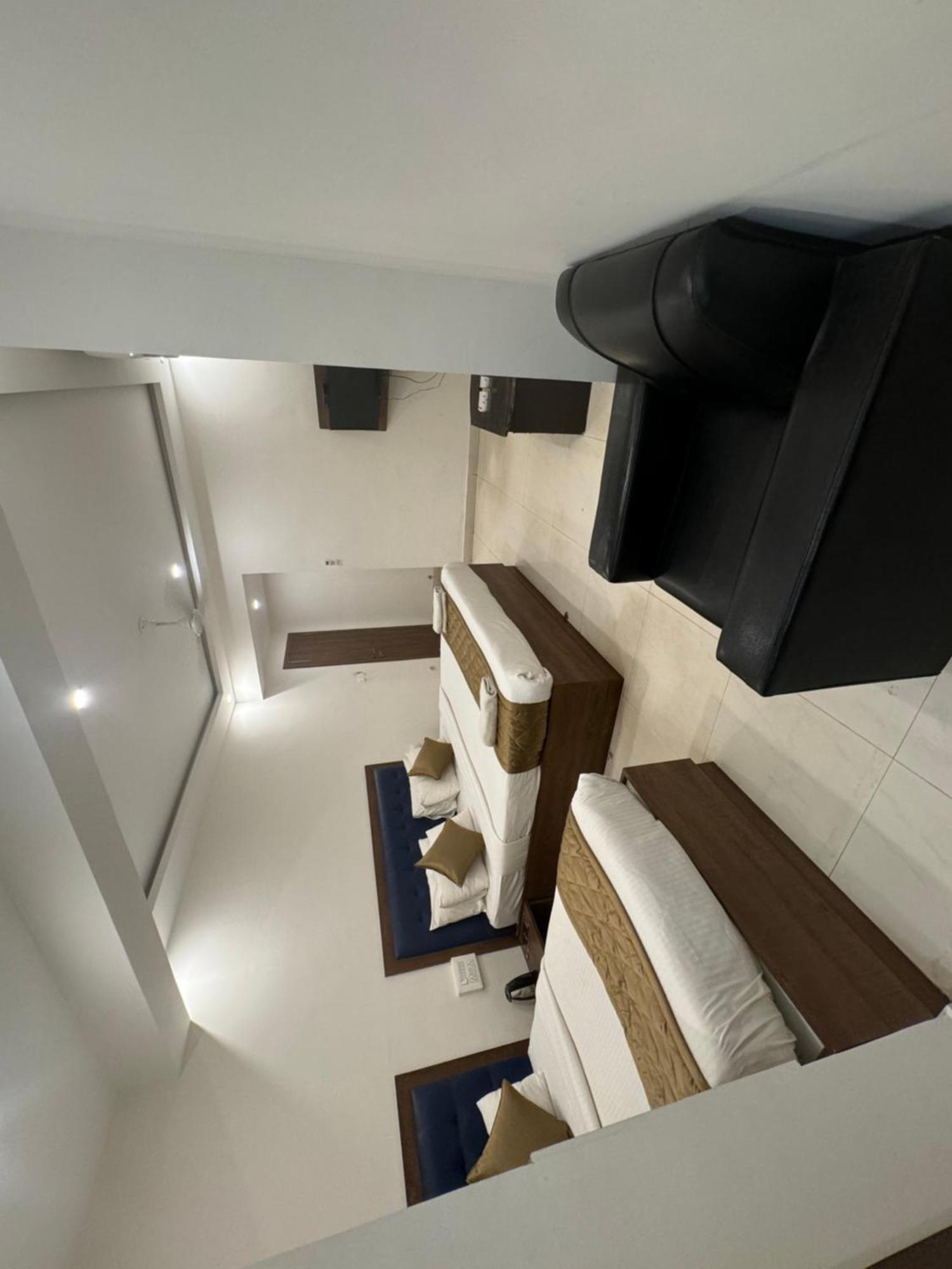 Jn Guestline Hotel Devanahalli ภายนอก รูปภาพ